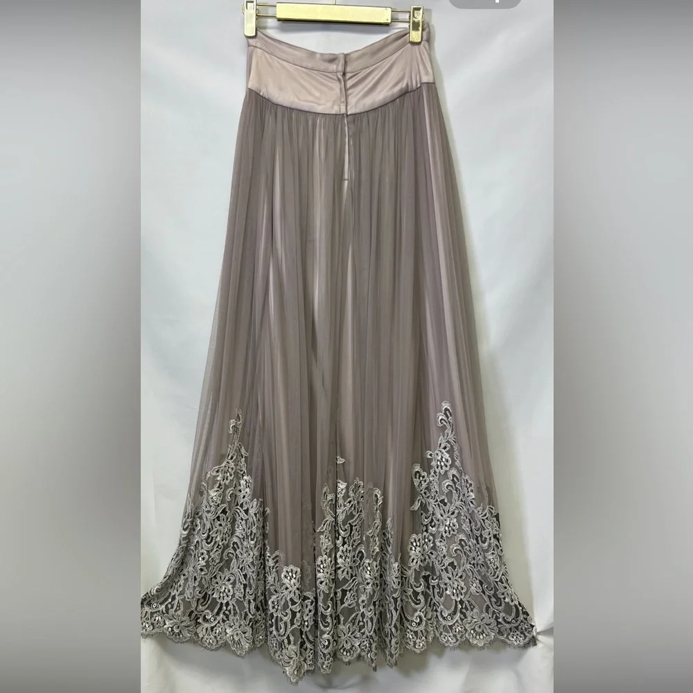 Carmen Mark Valvo beaded lace and mesh long skirt - Picture 8 of 13